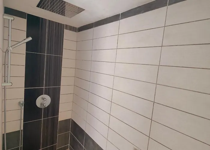 Le Repere Du Bien-etre - Maison 5 Chambres, Sauna, Cinema 度假居 *